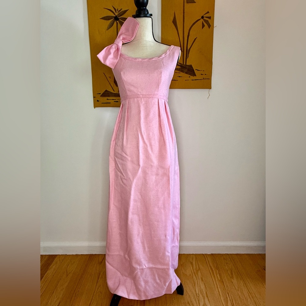 Vintage pink sleeveless maxi dress